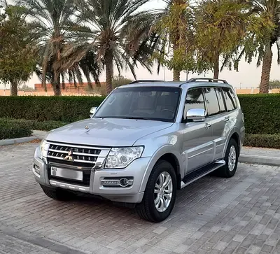 Mitsubishi Pajero - фото 1