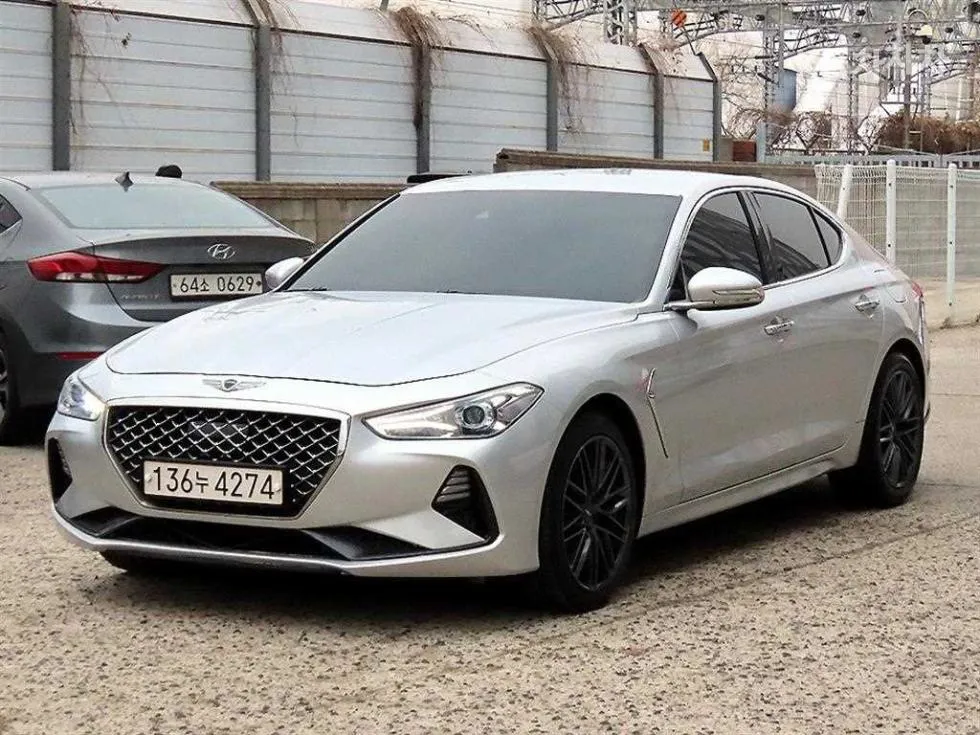 Genesis G70 2.2D AWD Advanced - фото 1