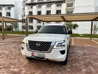 Nissan Patrol - фото 1