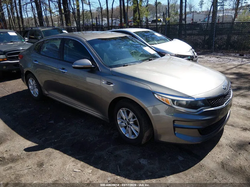 KIA OPTIMA LX - фото 1