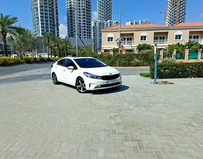 Kia Cerato - фото 1