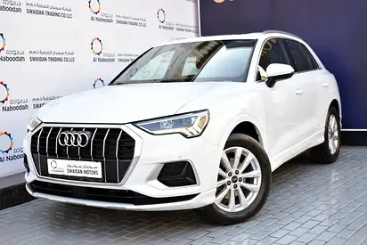 Audi Q3 - фото 1