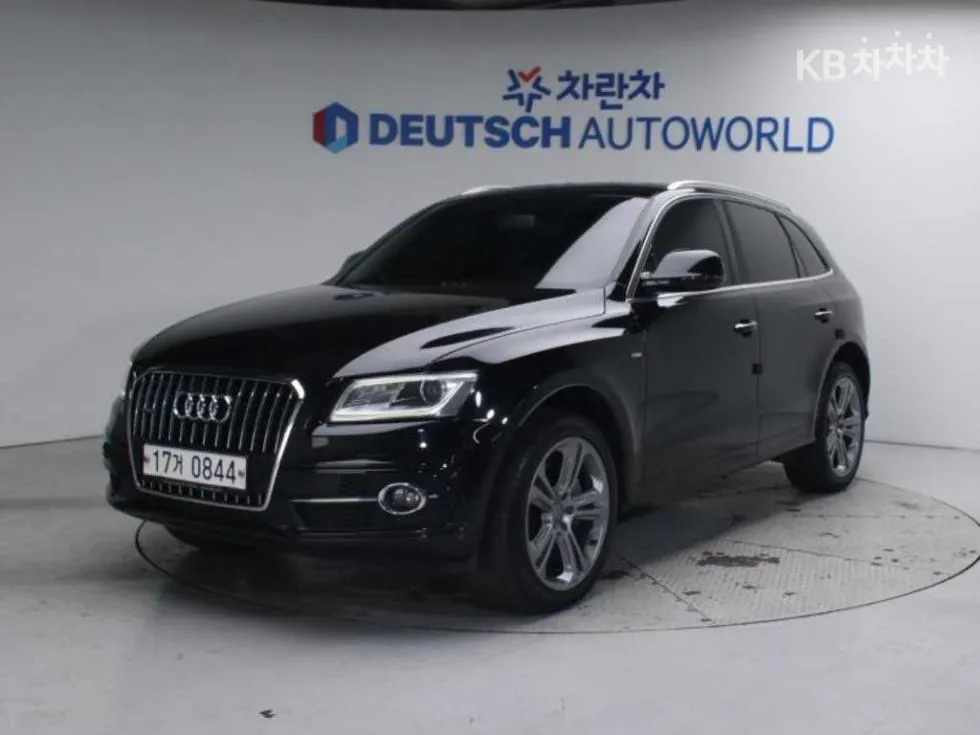 Audi Q5 45 TDI 콰트로 8R - фото 1