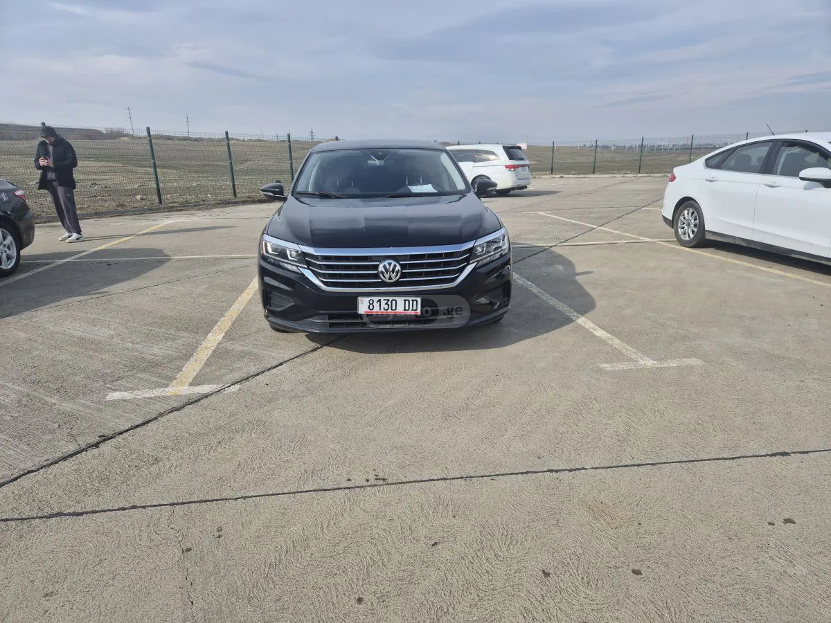 Volkswagen Passat - фото 1
