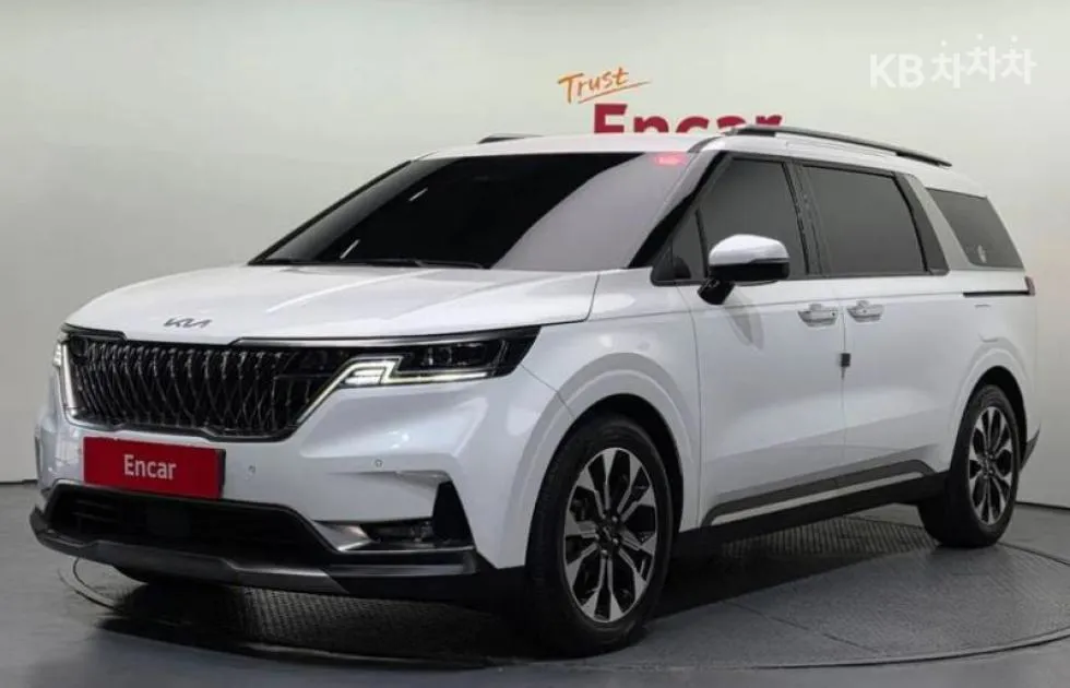 Kia 카니발 4세대 D2.2 9인승 노블레스 - фото 1