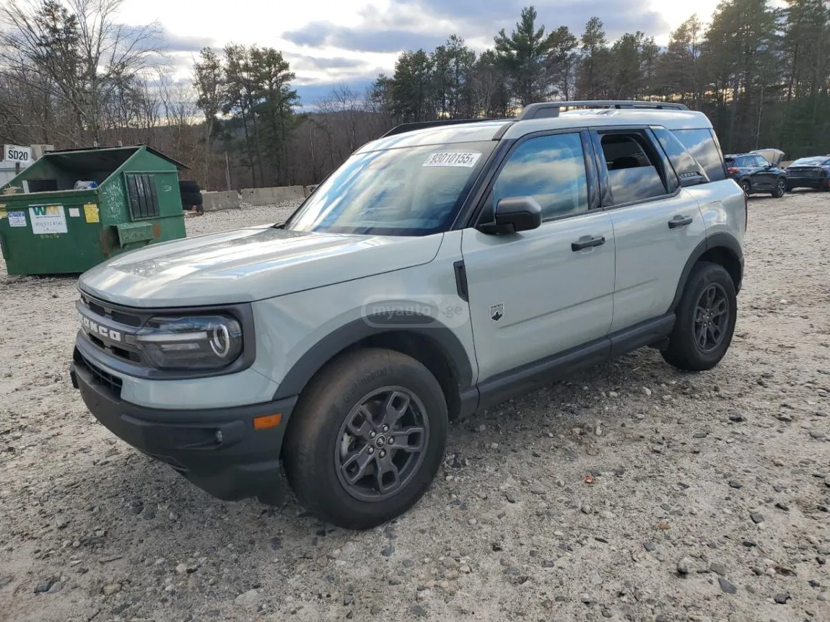 Ford Bronco - фото 1