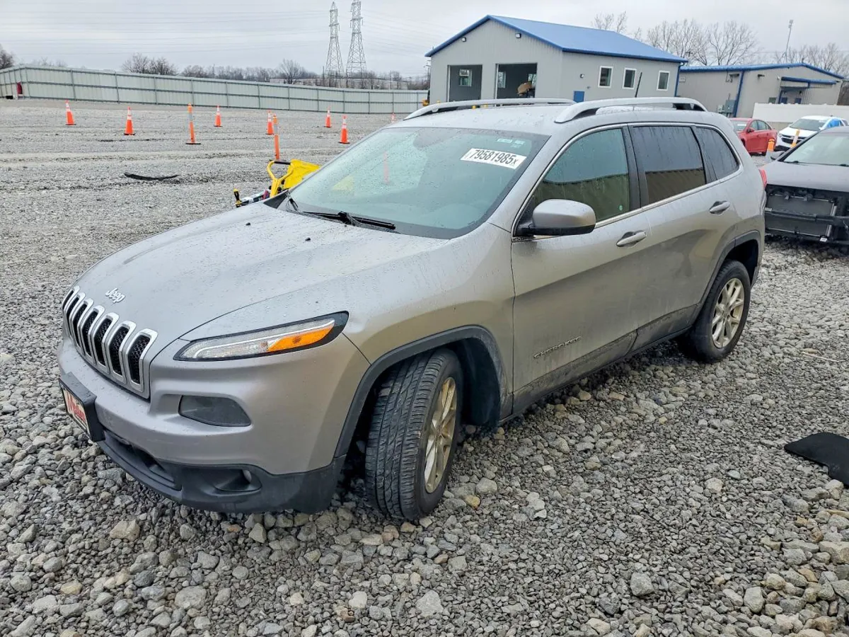 JEEP CHEROKEE LATITUDE - фото 1