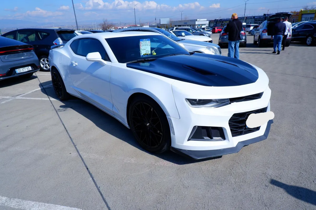 Chevrolet Camaro - фото 1