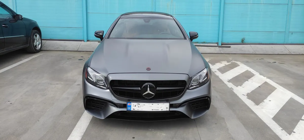 Mercedes-Benz E 400 - фото 1