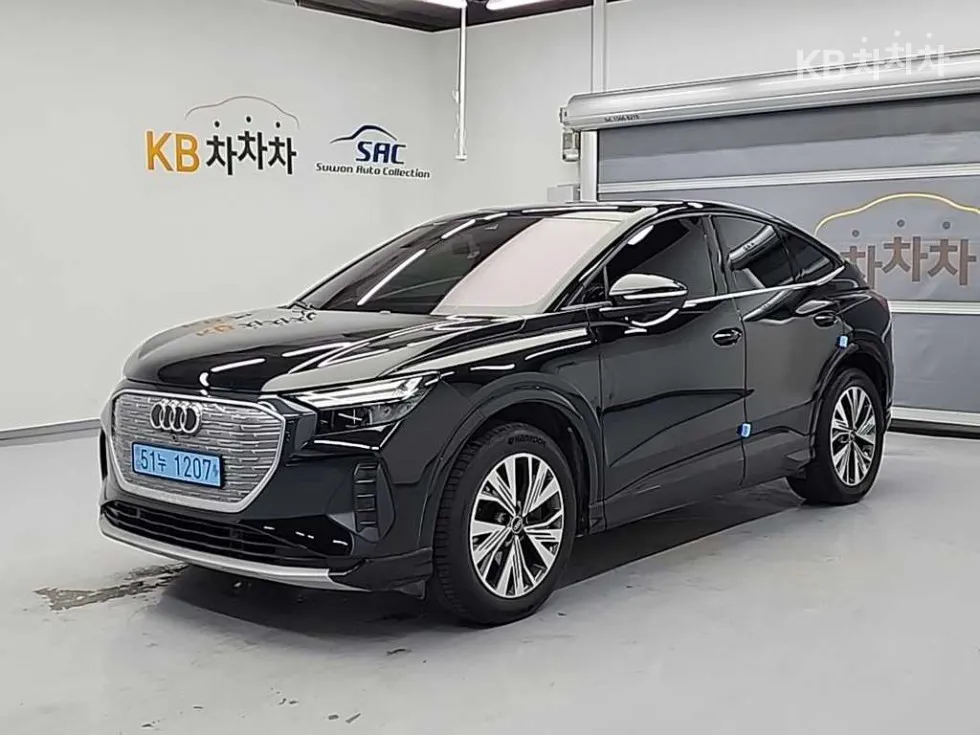 Audi Q4 e-tron 40 Sportback 기본형 - фото 1