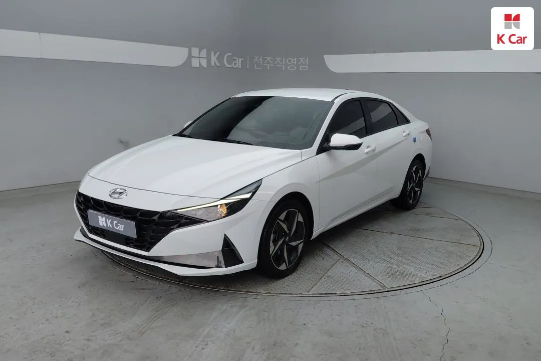 Hyundai 아반떼 - фото 1