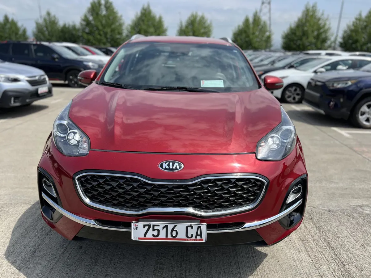Kia Sportage - фото 1