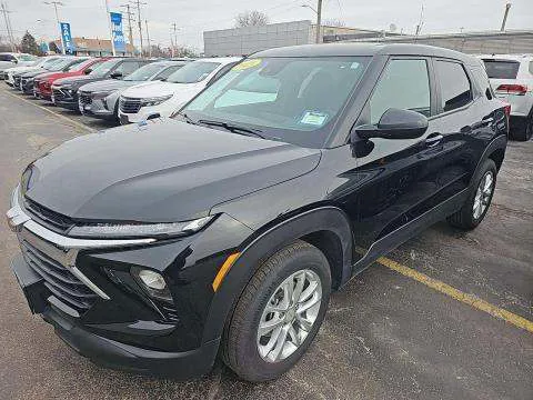 Chevrolet Trailblazer LS - фото 1