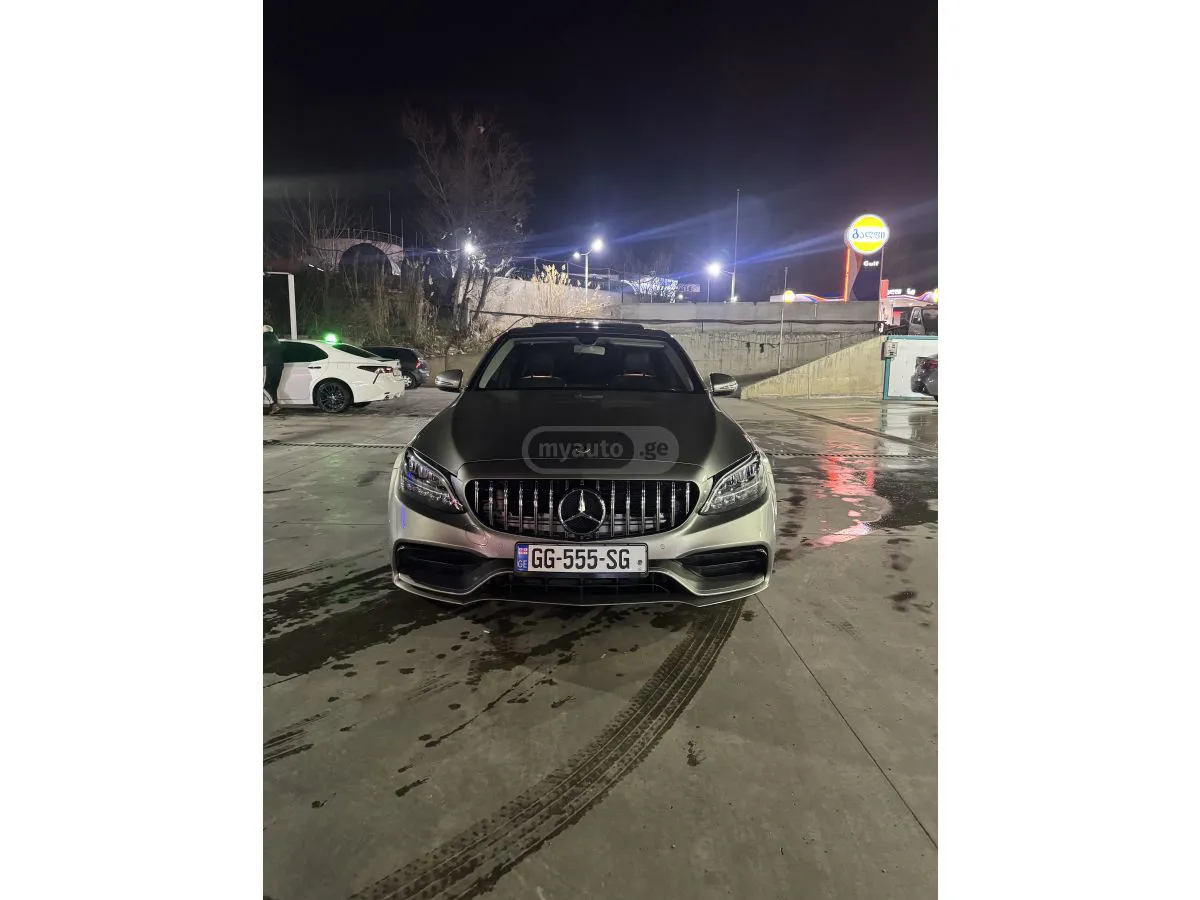 Mercedes-Benz C 300 - фото 1