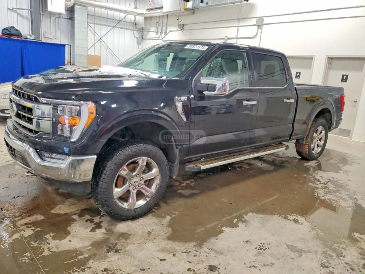 Ford F150 - фото 1