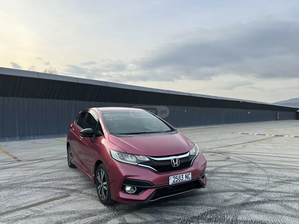 Honda FIT - фото 1