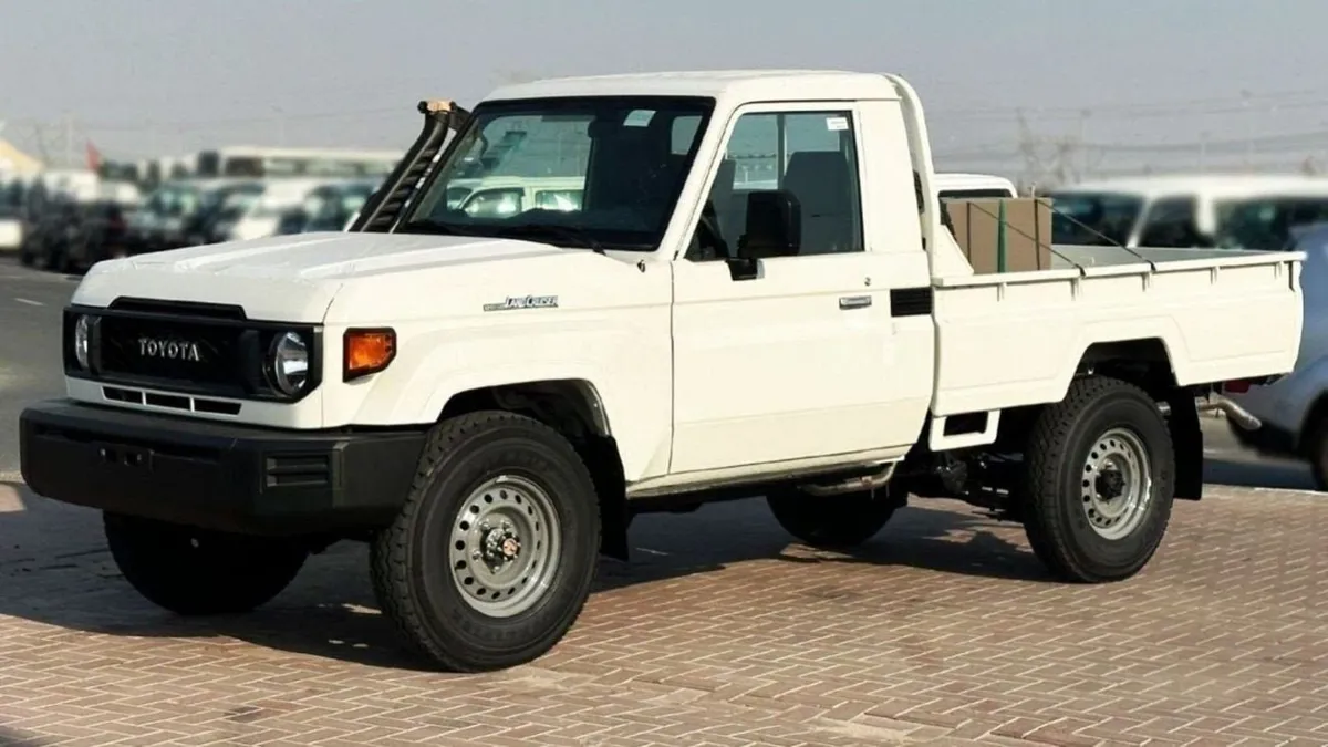 Toyota Land Cruiser Pick Up - фото 1
