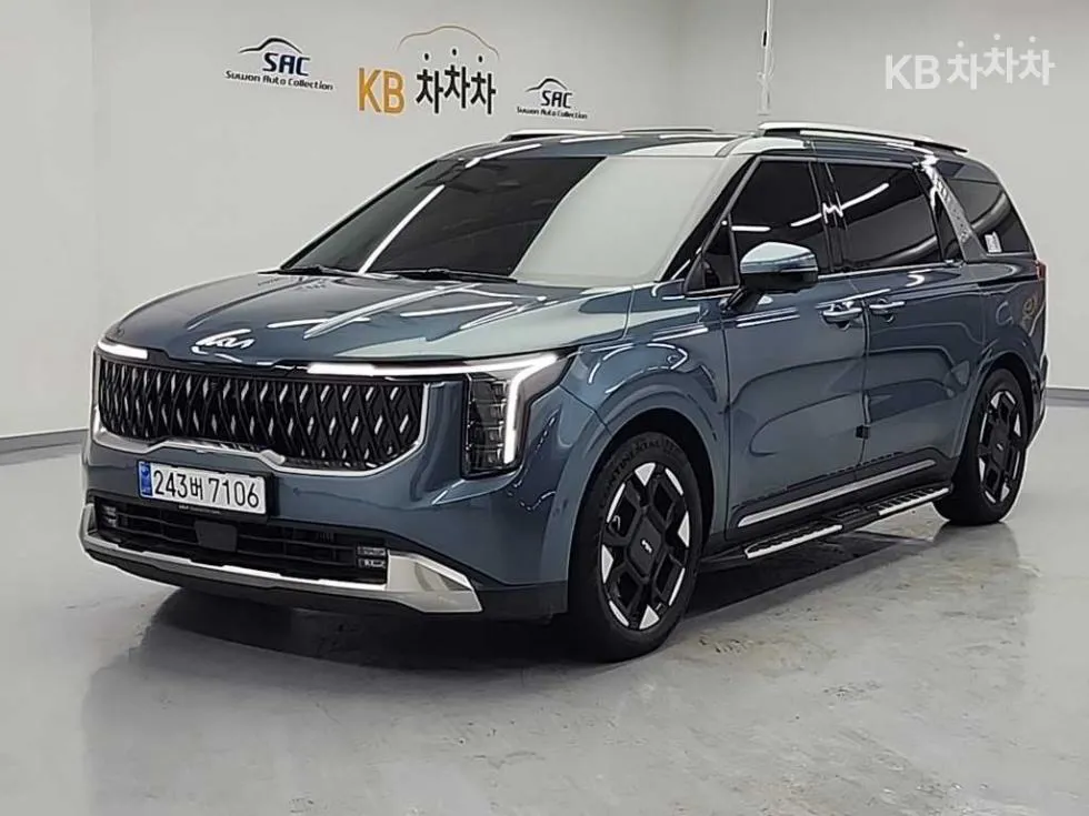 Kia 더 뉴 카니발 4세대 D2.2 9인승 시그니처 - фото 1