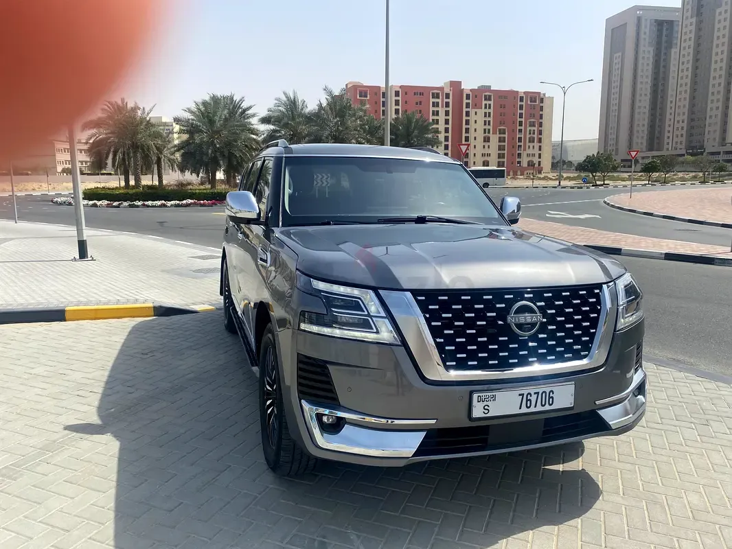 Nissan Armada - фото 1