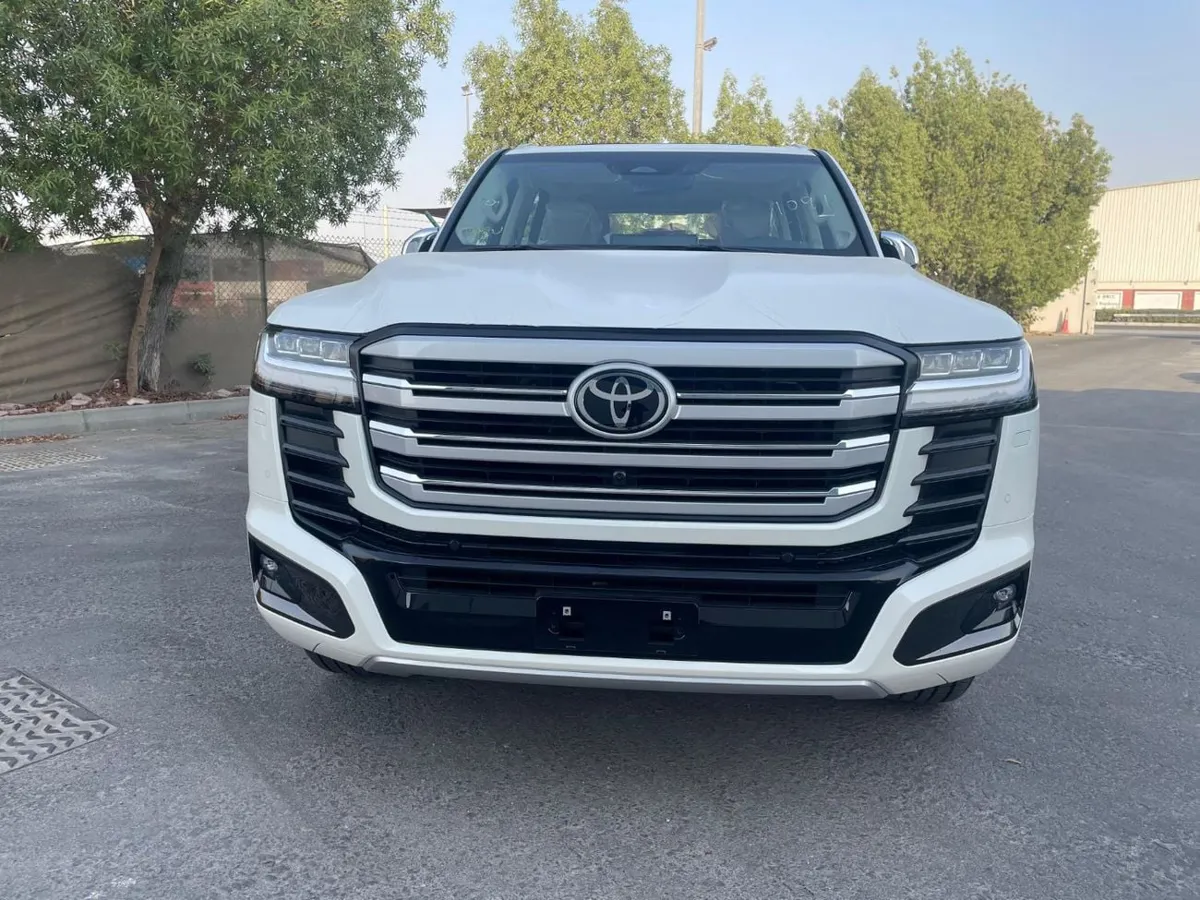 Toyota Land Cruiser - фото 1