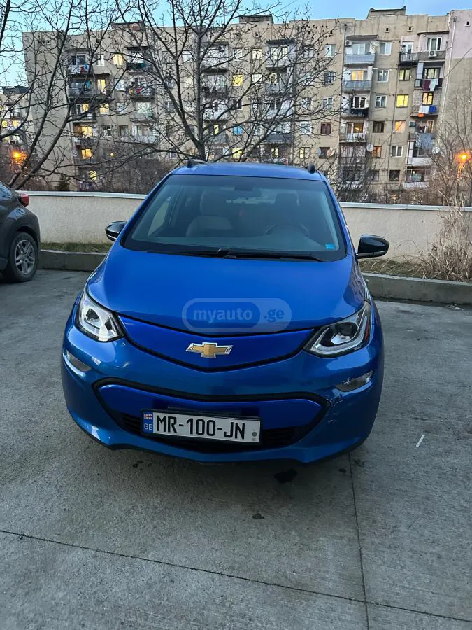 Chevrolet Bolt EV - фото 1