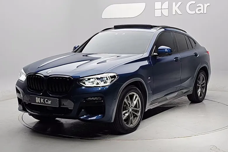 BMW X4 - фото 1