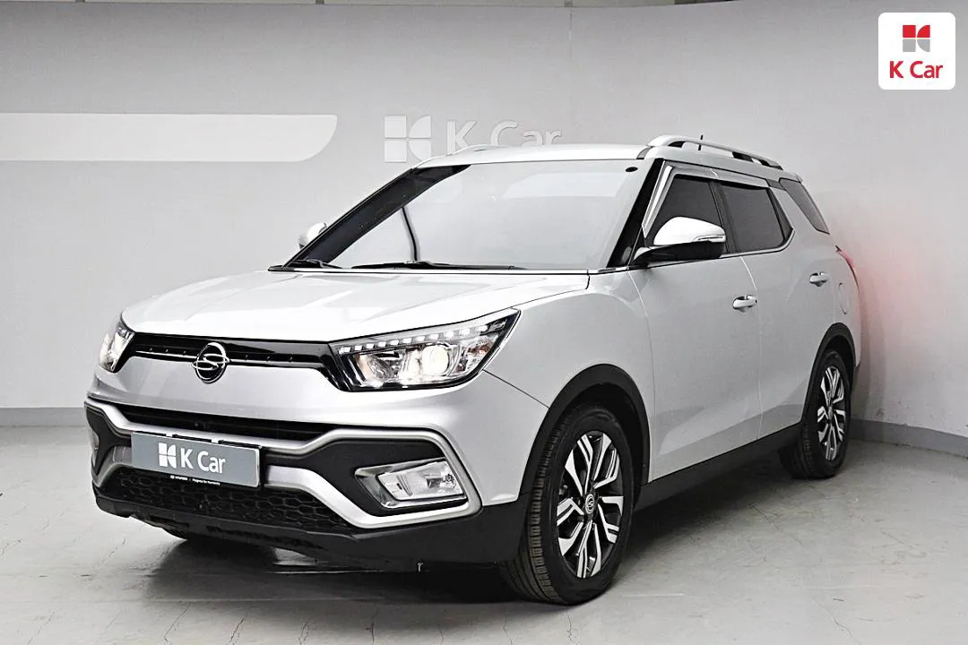 KG Mobility 티볼리 - фото 1