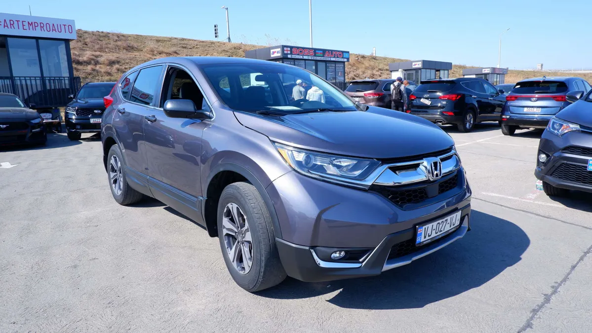 Honda CR-V - фото 1