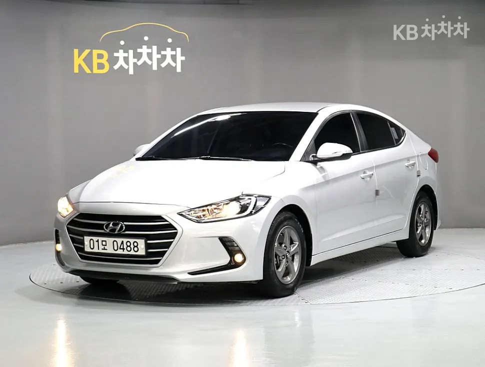 Hyundai 아반떼AD 1.6 GDi 스마트 - фото 1