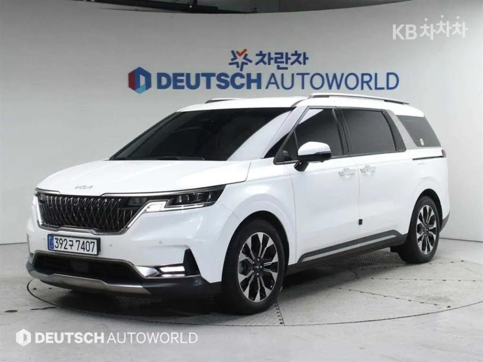 Kia 카니발 4세대 D2.2 9인승 노블레스 - фото 1