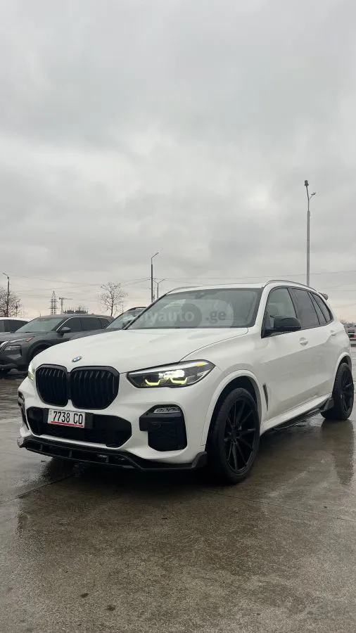 BMW X5 - фото 1