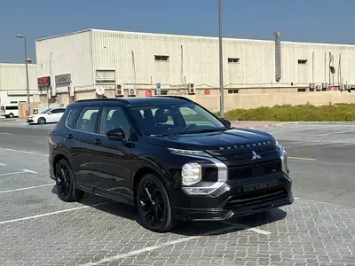 Mitsubishi Outlander - фото 1