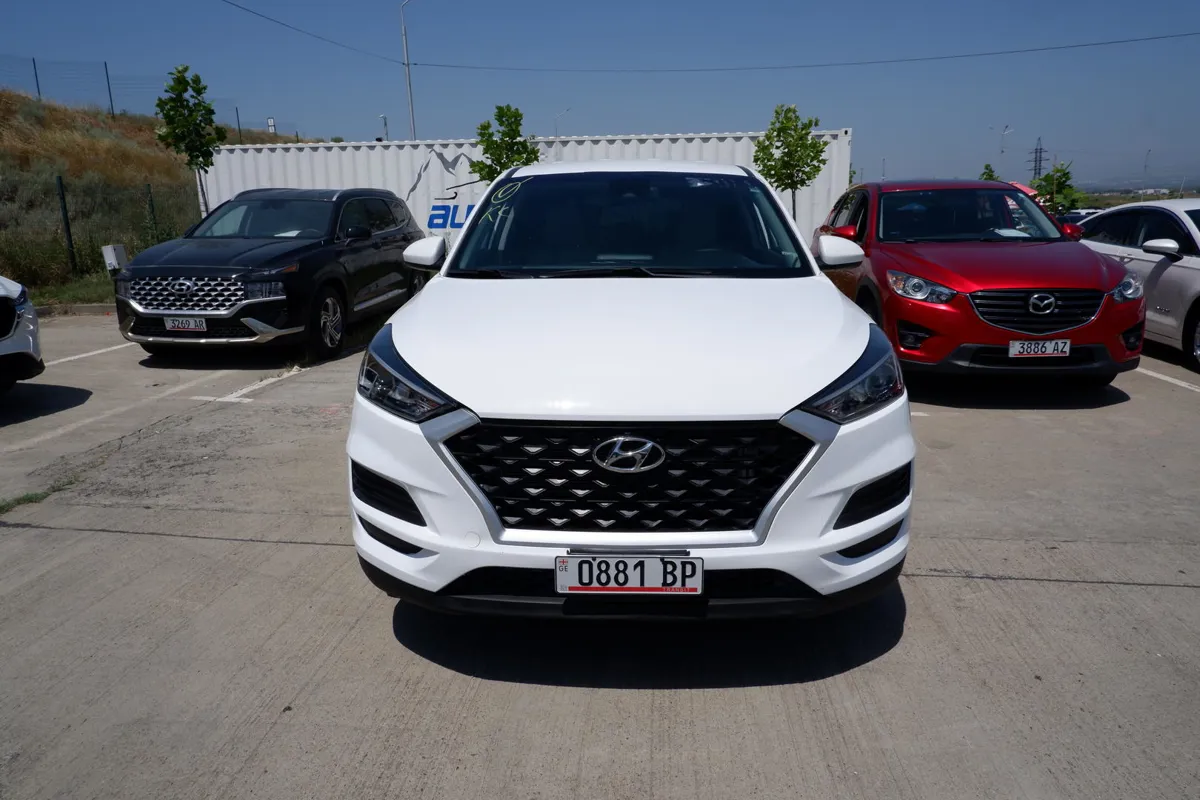 Hyundai Tucson - фото 1