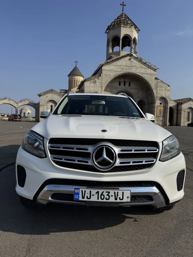Mercedes-Benz GLS 450 - фото 1