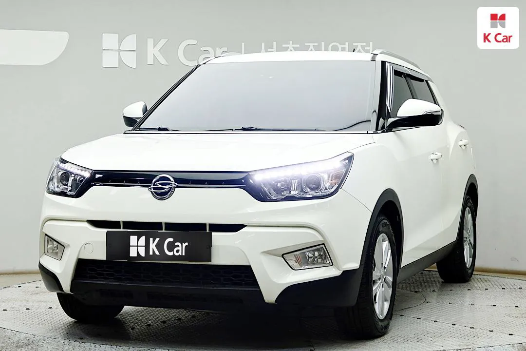 KG Mobility 티볼리 - фото 1