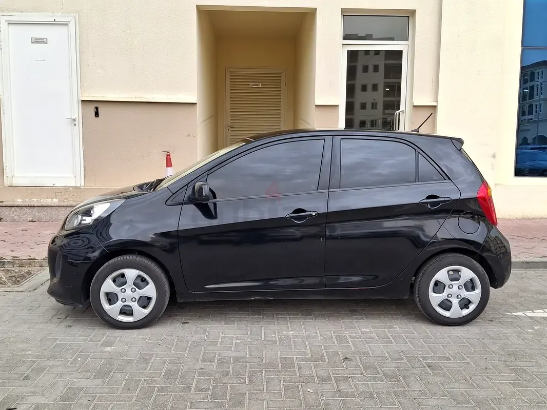 Kia Picanto - фото 1