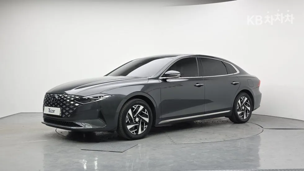 Hyundai 더 뉴 그랜저 하이브리드 2.4 프리미엄 - фото 1