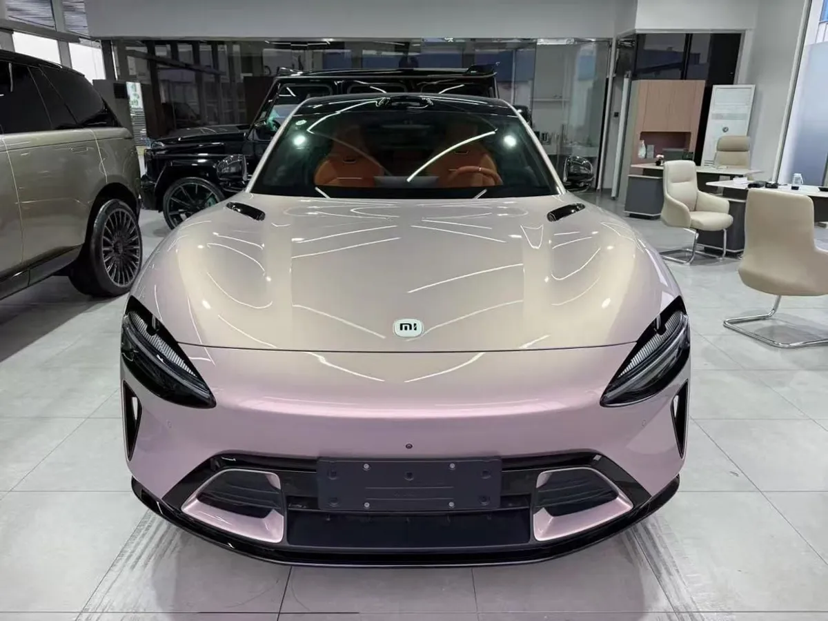 Xiaomi YU7 - фото 1