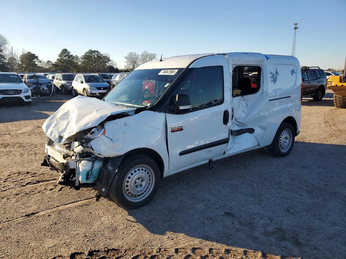 RAM PROMASTER CITY - фото 1