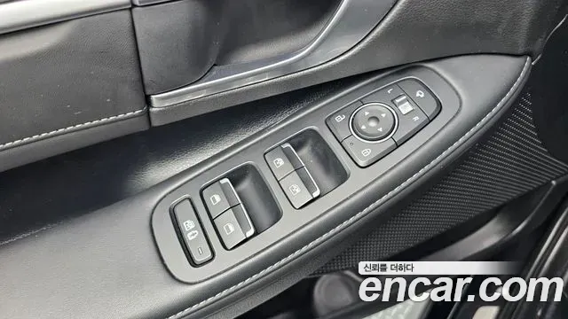 Hyundai Sonata - фото 1