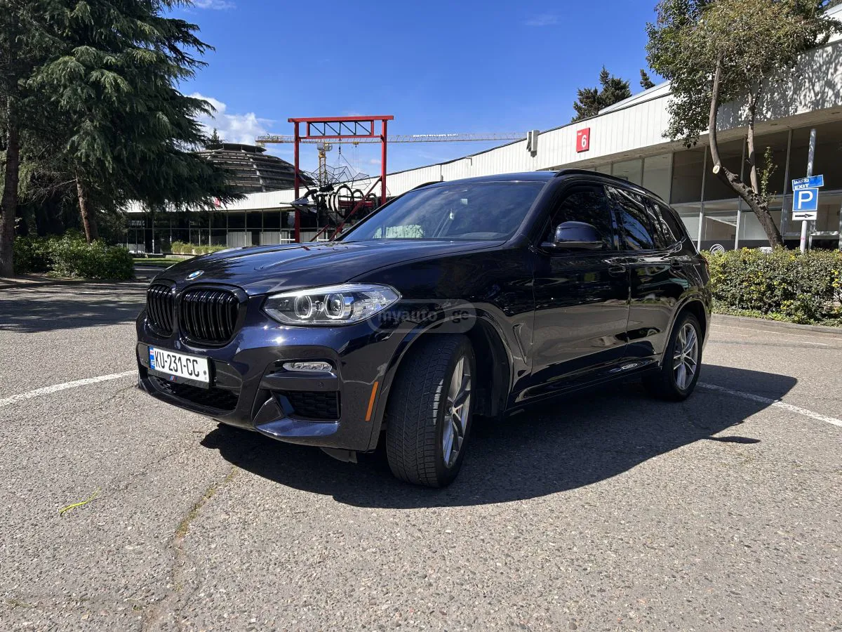BMW X3 - фото 1