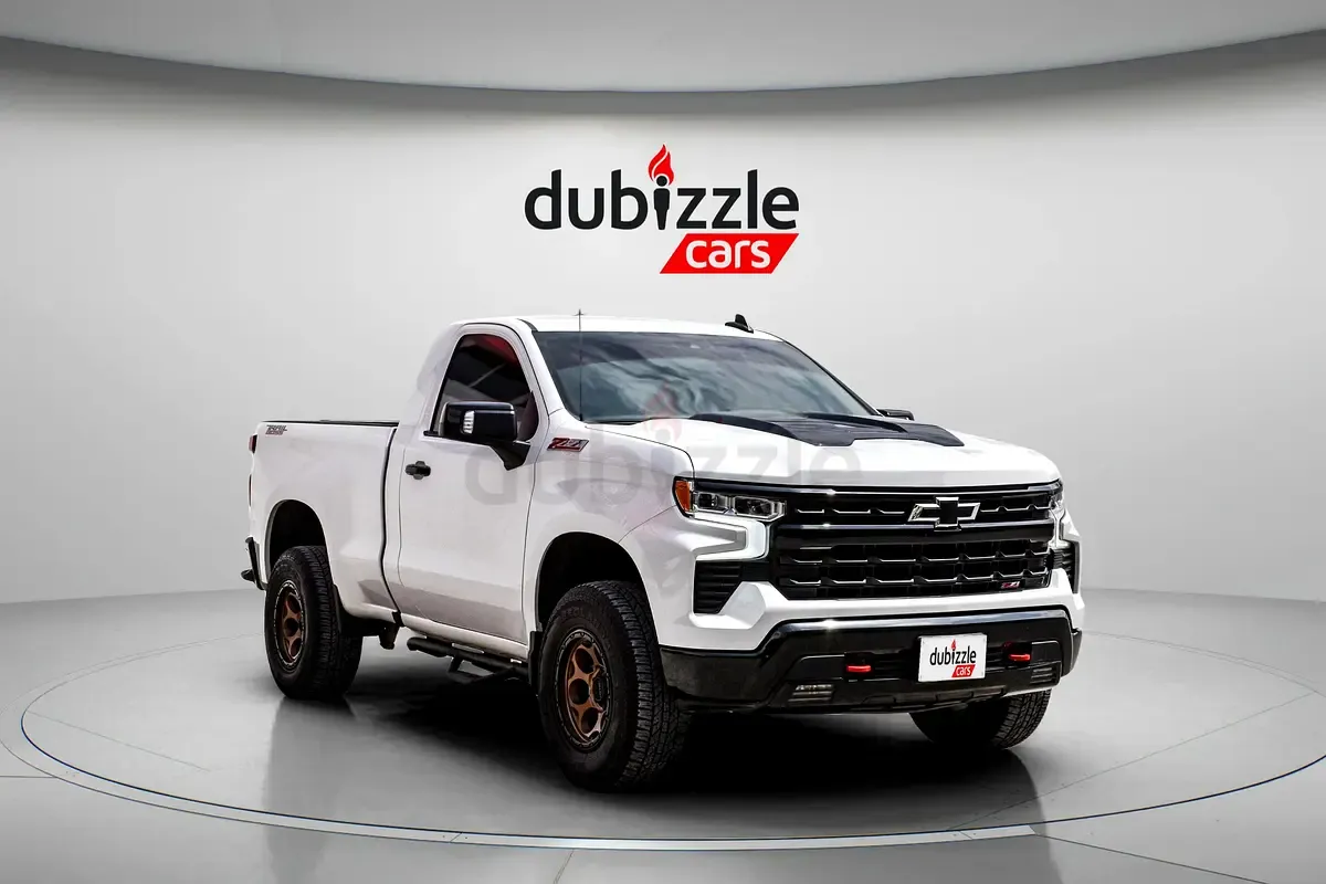 Chevrolet Silverado - фото 1