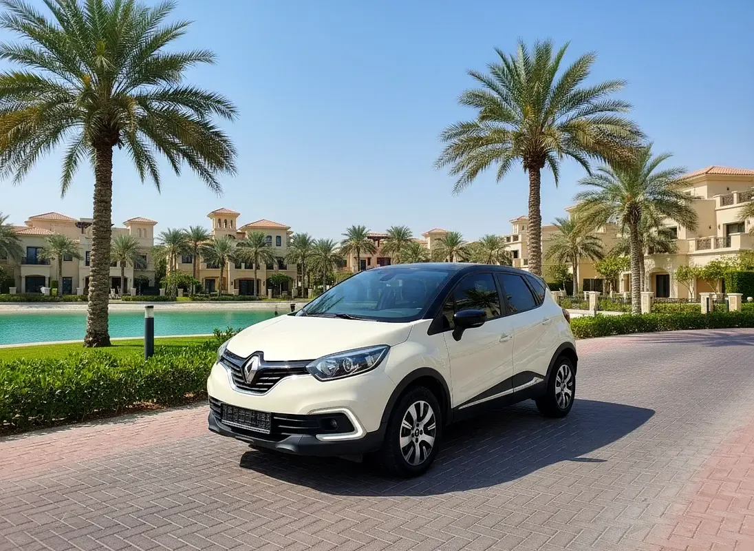 Renault Captur - фото 1