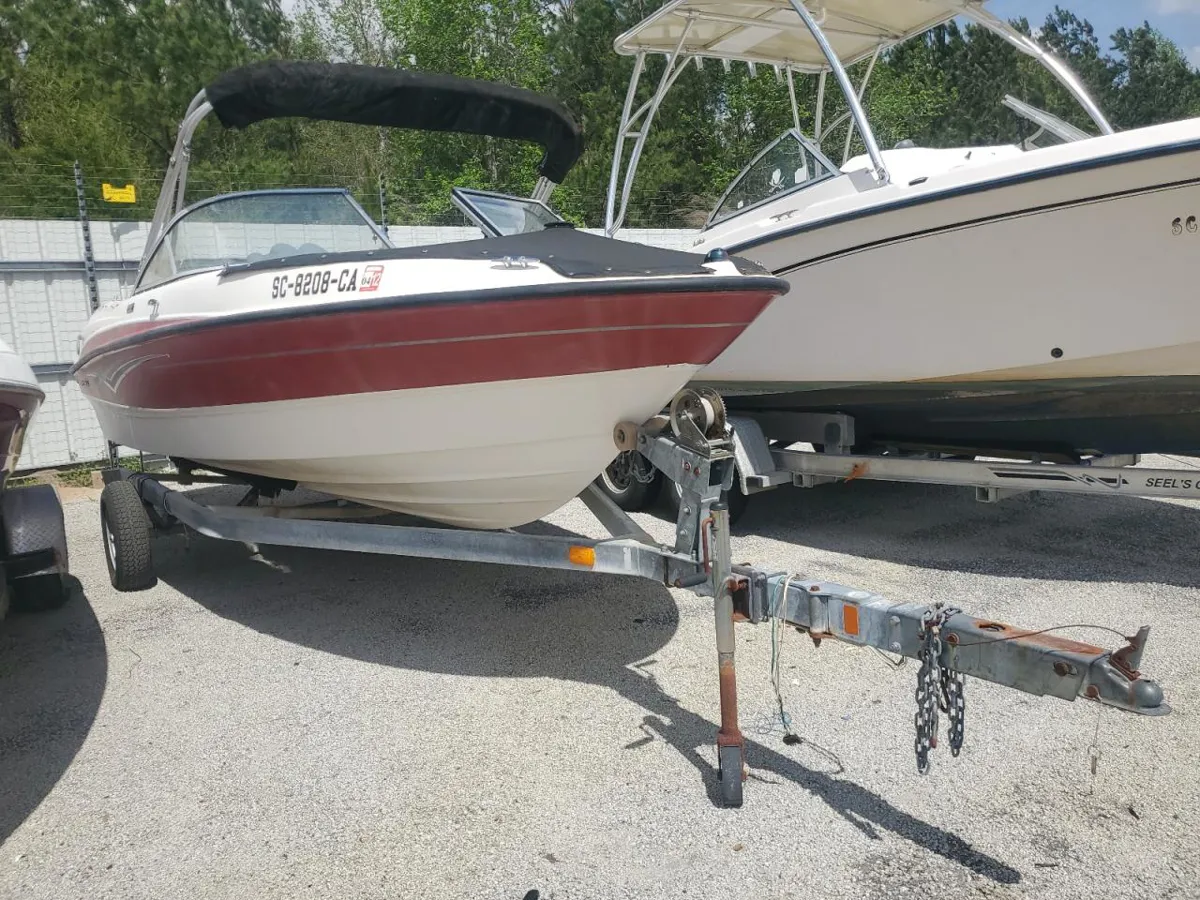 BAYLINER - фото 1