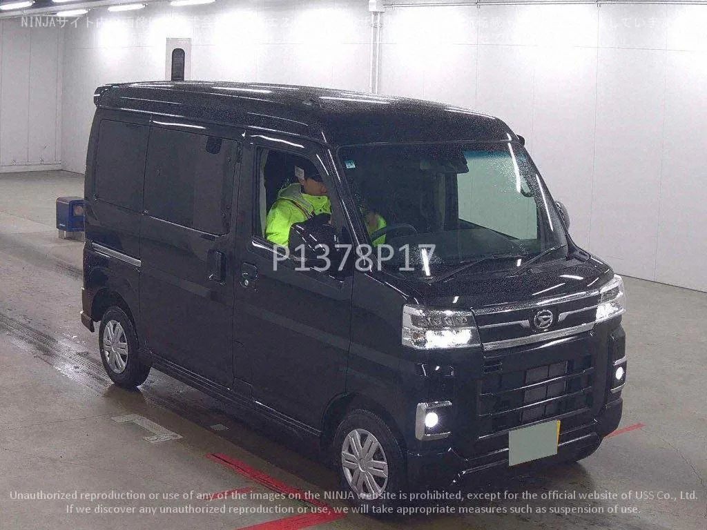 DAIHATSU ATRAI 5D - фото 1