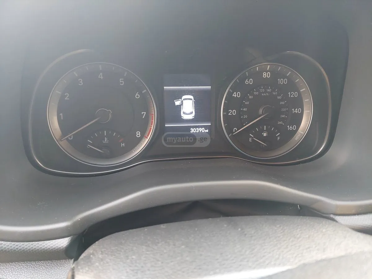 Hyundai kona - фото 1