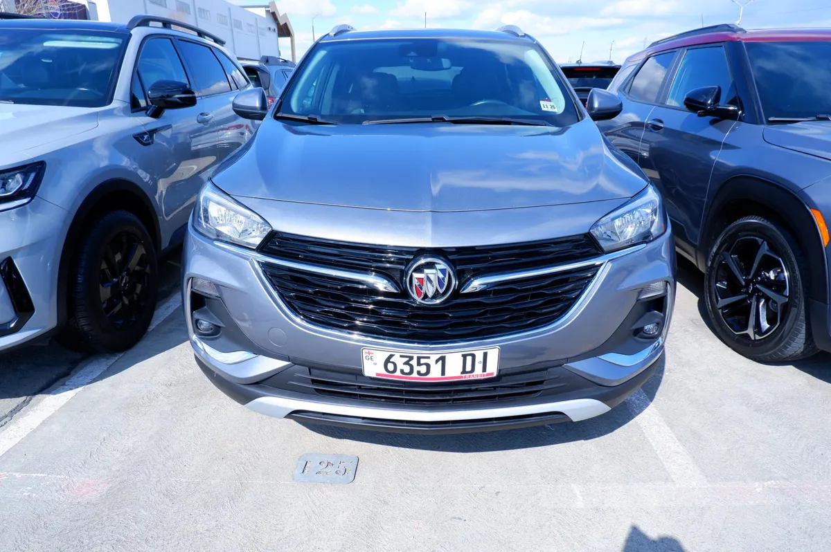 Buick Encore - фото 1