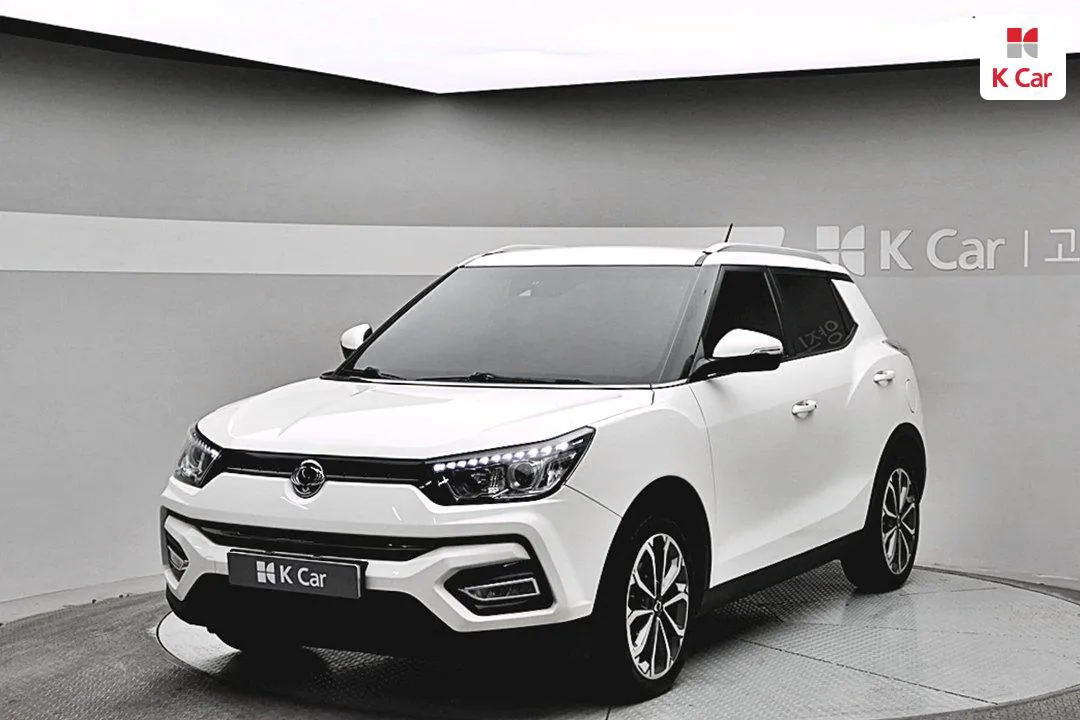 KG Mobility 티볼리 - фото 1