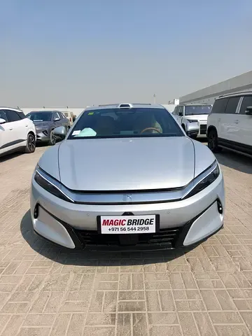 BYD HAN - фото 1