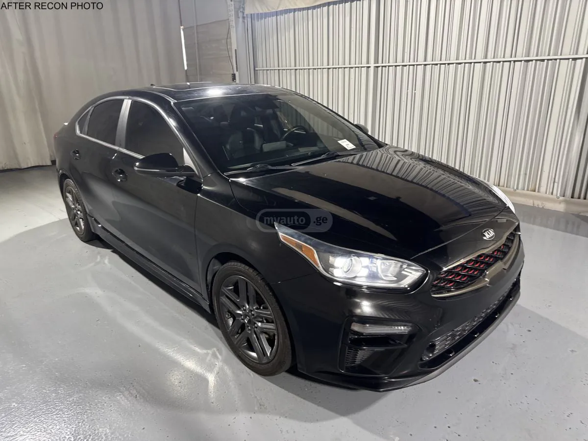 Kia Forte - фото 1